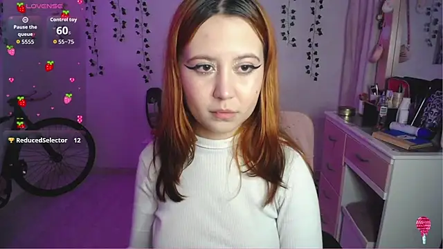 Snapshot of _codeline chatting on 10/31/25, 04:46 codeline online show from 10/31/25, 04:46