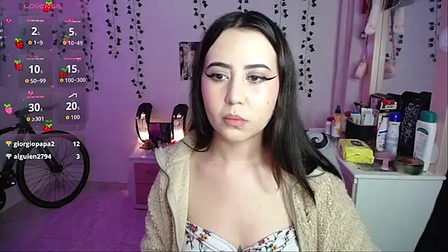 Snapshot of _codeline chatting on 12/22/25, 05:48 codeline online show from 12/22/25, 05:48