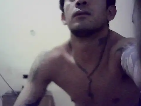 EstebanAkyLu online show from 11/20/25, 08:03