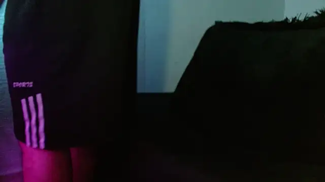 Snapshot of Lliam_2 chatting on 09/09/25, 05:29 Lliam 2 online show from 09/09/25, 05:29