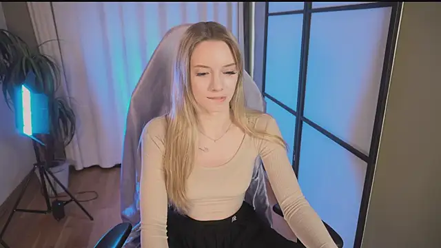 katt  y online show from 02/25/25, 12:24