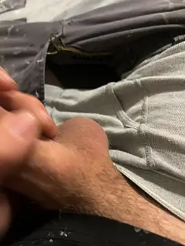 biggzee6 online show from 12/17/25, 12:27