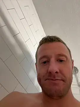 biggzee6 online show from 04/13/26, 03:45