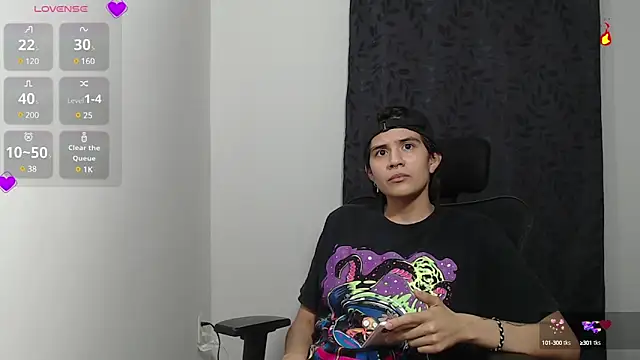 Snapshot of Dha_lia0 chatting on 03/16/25, 06:20 Dha lia0 online show from 03/16/25, 06:20