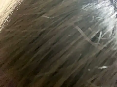 Snapshot of riri_riri_jp chatting on 12/15/25, 11:25 riri riri jp online show from 12/15/25, 11:25