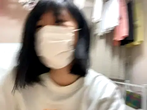 Snapshot of riri_riri_jp chatting on 12/20/25, 10:55 riri riri jp online show from 12/20/25, 10:55