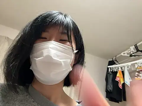 Snapshot of riri_riri_jp chatting on 03/03/26, 11:27 riri riri jp online show from 03/03/26, 11:27