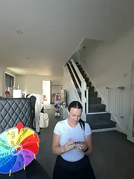 GoddessLucyRose online show from 09/30/25, 10:20