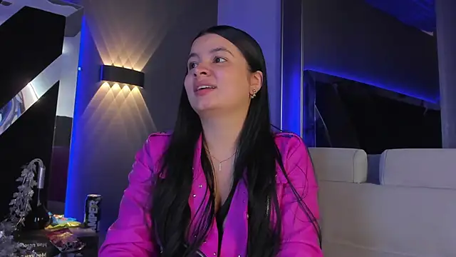 ValeriaOrtega online show from 09/19/25, 12:17