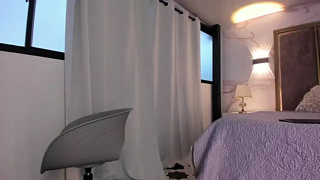Snapshot of ValeriaOrtega chatting on 06/17/26, 11:45 ValeriaOrtega online show from 06/17/26, 11:45