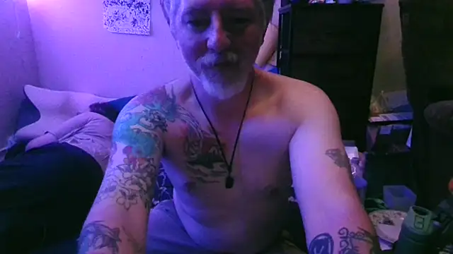 Raine11112 online show from 10/07/25, 09:17