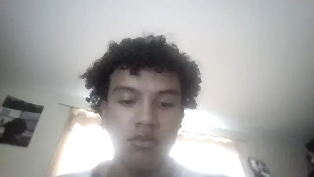 Snapshot of DanteAndKyle chatting on 10/16/25, 05:03 DanteAndKyle online show from 10/16/25, 05:03