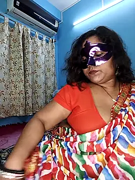 hevensex143 online show from 02/25/26, 07:56