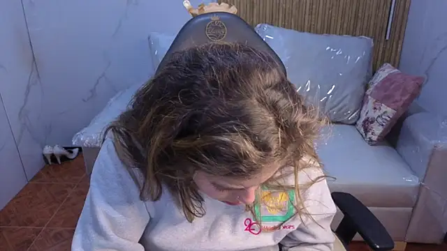 Kitten Cam online show from 01/15/26, 05:05