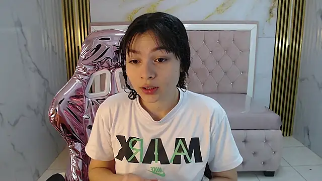 shalon diaz s online show from 02/22/25, 01:13