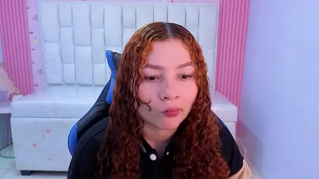 Snapshot of shalon_diaz_s chatting on 06/16/26, 01:03 shalon diaz s online show from 06/16/26, 01:03