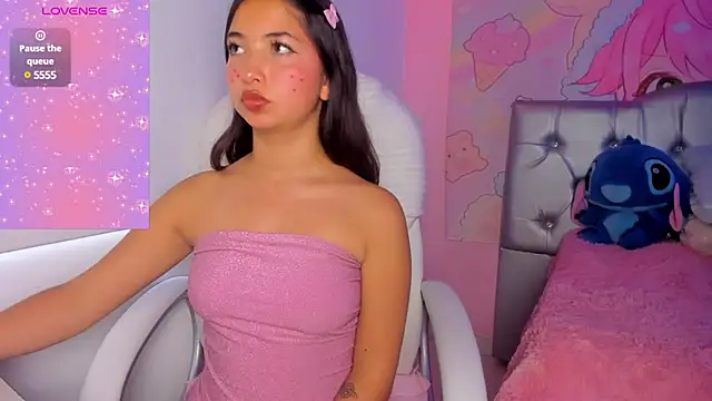 sofia  james online show from 02/19/25, 07:59