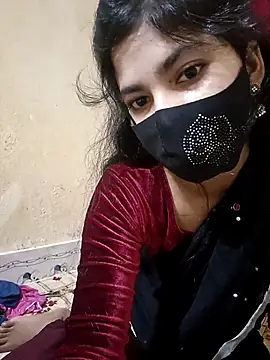 Hot couple 1 online show from 10/06/25, 11:18