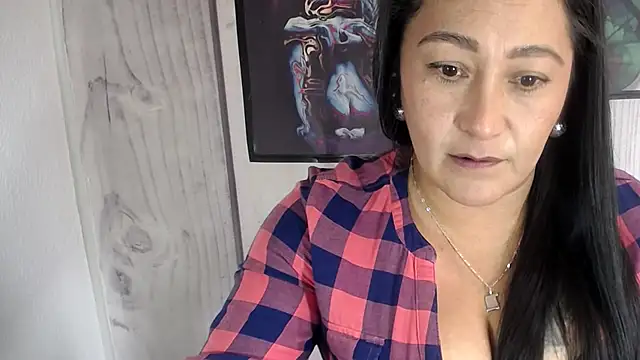 JULIANAWET69 online show from 10/26/25, 05:30