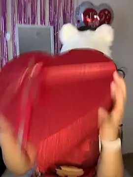 GinnyDelice online show from 02/25/25, 11:33