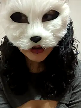 GinnyDelice online show from 03/21/25, 12:40