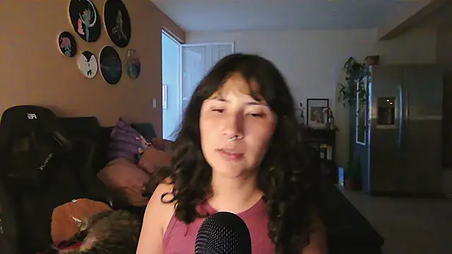 GinnyDelice online show from 09/09/25, 12:21