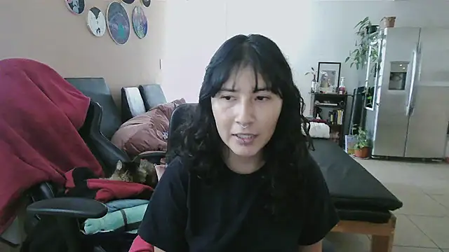 GinnyDelice online show from 10/04/25, 10:41