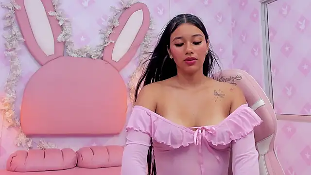 LIA SWAN  online show from 02/07/26, 05:11