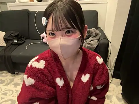 Snapshot of shina_mo_n_ch chatting on 03/21/25, 11:12 shina mo n ch online show from 03/21/25, 11:12