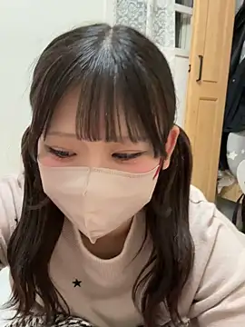 Snapshot of shina_mo_n_ch chatting on 10/27/25, 01:26 shina mo n ch online show from 10/27/25, 01:26