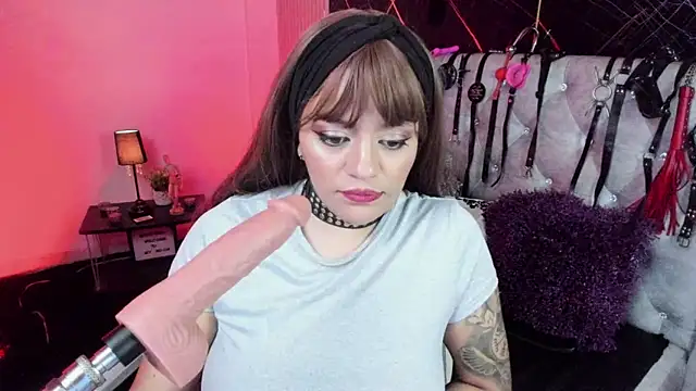 victoria  floyd online show from 05/25/26, 10:16