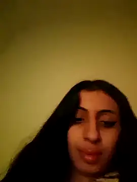 Snapshot of majdolin78 chatting on 01/18/25, 08:30 majdolin78 online show from 01/18/25, 08:30