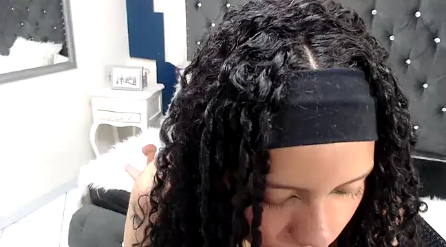 Snapshot of brandy_lee1 chatting on 02/07/25, 04:16 brandy lee1 online show from 02/07/25, 04:16