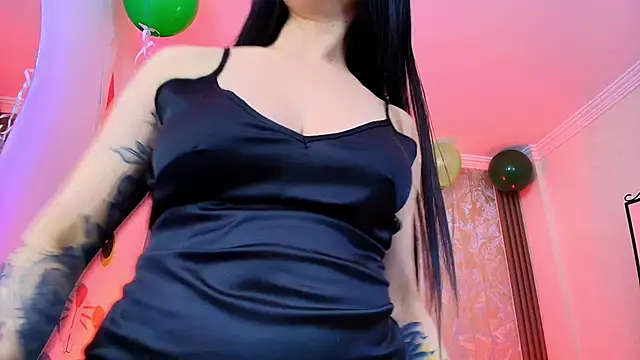 Aurora thomas  1 online show from 03/03/25, 05:29