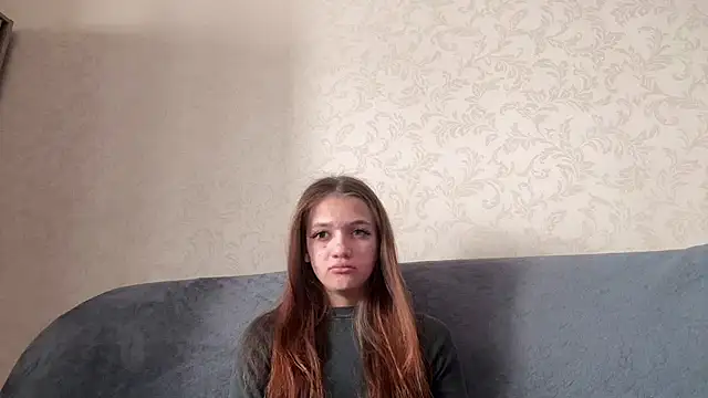 Snapshot of Katy__Cute chatting on 11/15/25, 06:11 Katy Cute online show from 11/15/25, 06:11