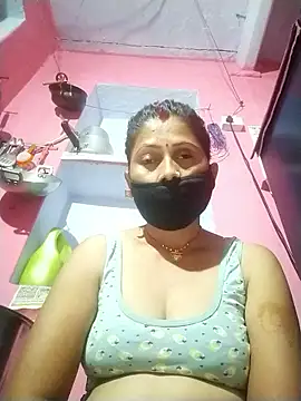 Bhavya Bhan online show from 10/15/25, 12:22