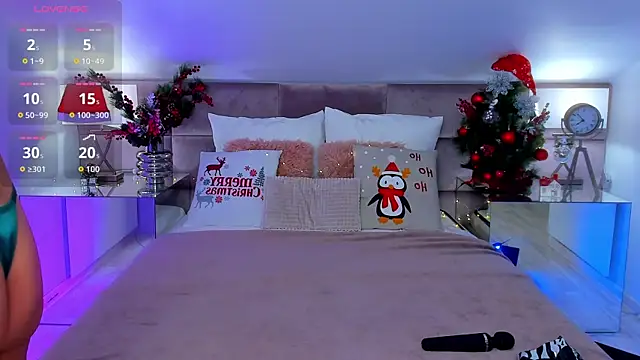 Snapshot of SusanBlair chatting on 12/18/25, 01:28 SusanBlair online show from 12/18/25, 01:28