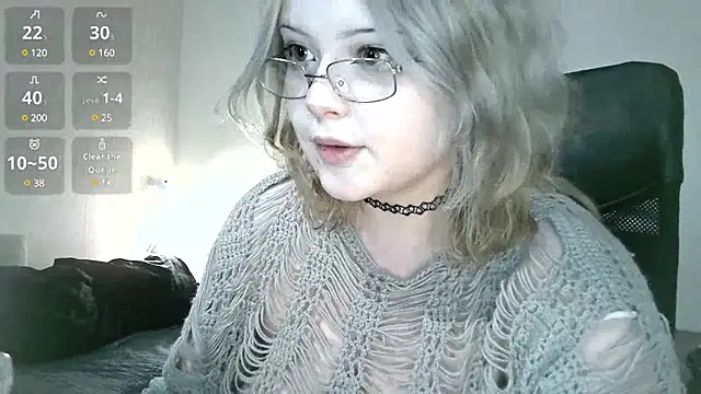 Electro doll online show from 02/23/25, 01:42