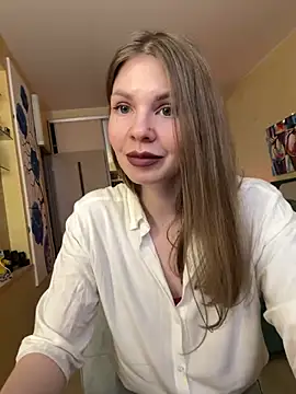 ReginaSparkle online show from 02/26/25, 01:11