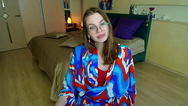 ReginaSparkle online show from 03/12/25, 11:33