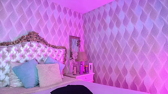 Bella Smiith  online show from 01/08/26, 01:13