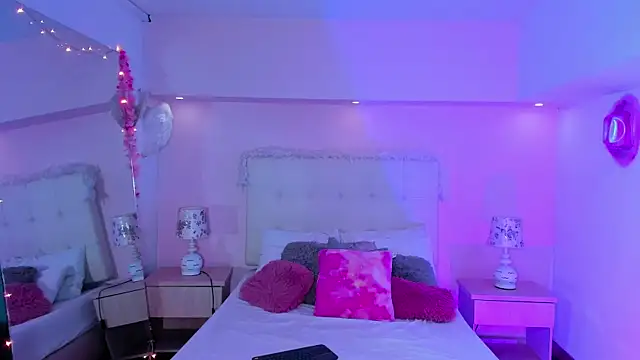 ScarlettDreamss7 online show from 03/13/25, 03:06