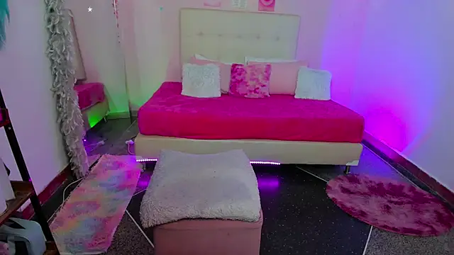 ScarlettDreamss7 online show from 09/09/25, 02:11