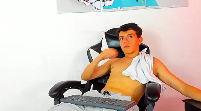 Ricardo fernandez69 online show from 01/22/25, 06:41