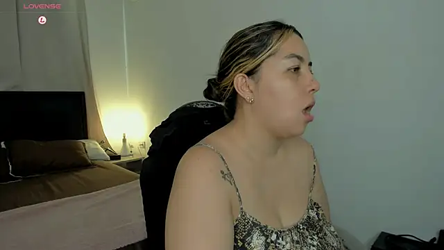 brithany olson25 online show from 03/18/26, 09:40