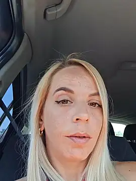 SweetyNinaOff1 online show from 06/07/26, 02:21