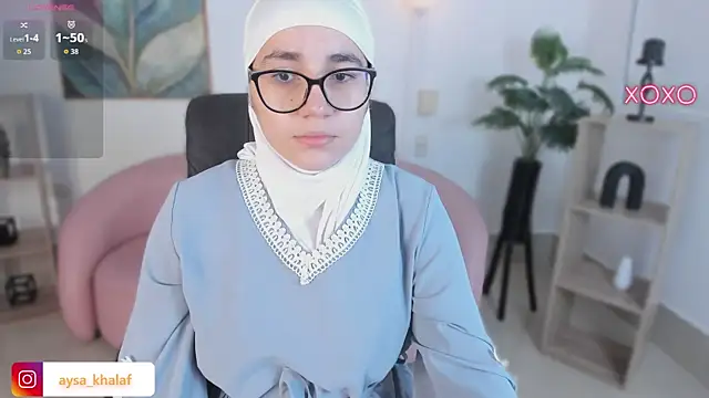 Ayha khalaf online show from 10/15/25, 01:17