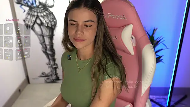 tatiana  cortes18 online show from 12/13/25, 11:32