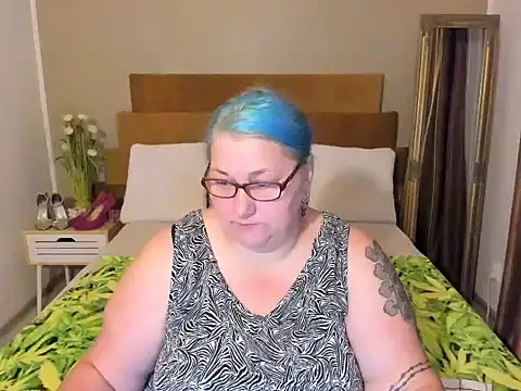mayamayx online show from 07/17/26, 07:30