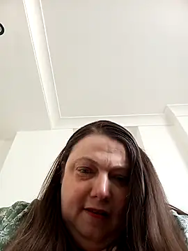 Snapshot of HotHornyEmmaX chatting on 04/26/26, 10:57 HotHornyEmmaX online show from 04/26/26, 10:57
